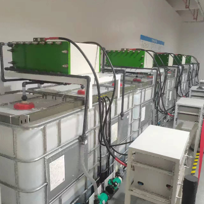 Ceallraí Sreabhadh Vanaidiam REDOX 50kw/200kwh lena Chroítheicneolaíocht Féin le haghaidh Stóráil Fuinnimh