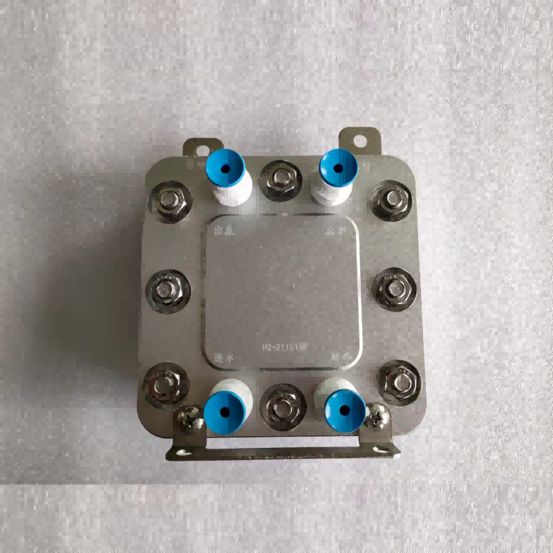 Electrolyzer breosla hidrigine - éasca le fuinneamh glan a sholáthar